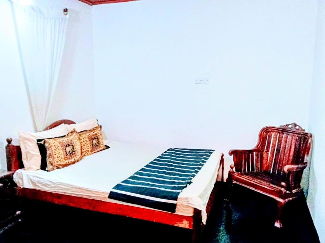 Sky Villa Unawatuna Exterior photo